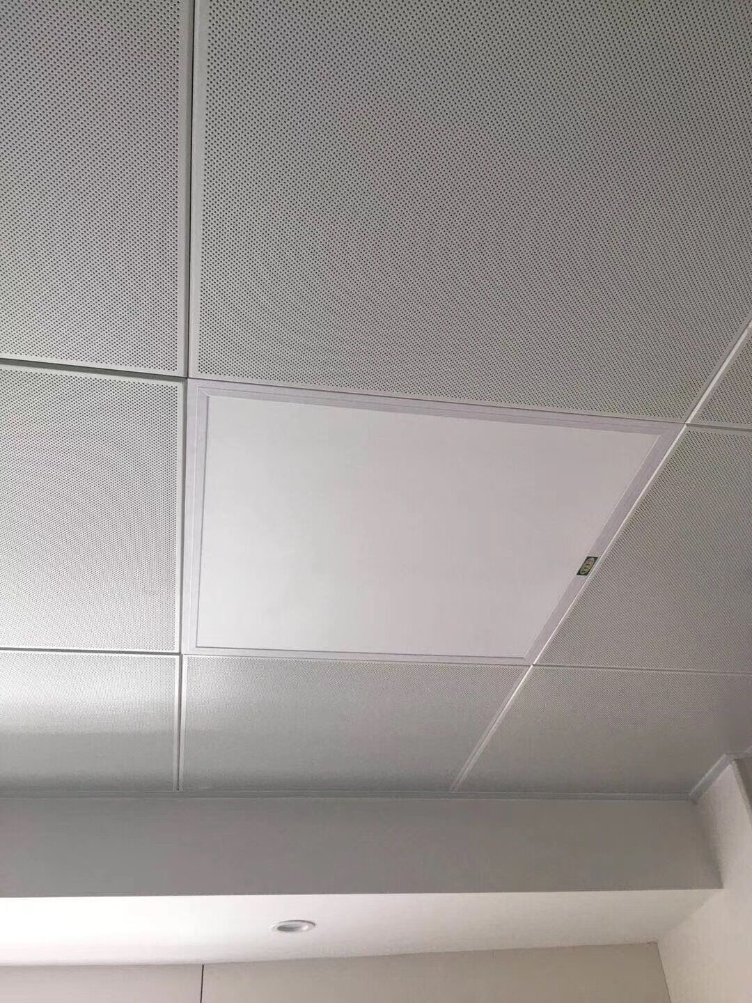 深圳北大醫院使用景泰源LED潔凈燈